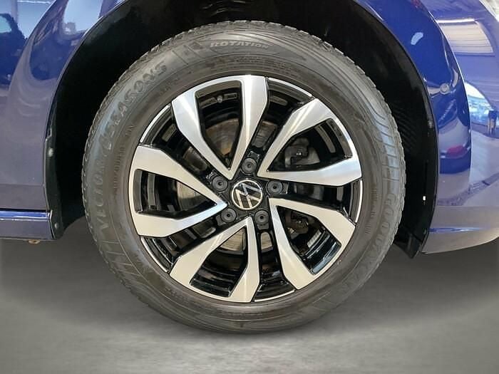 Gebraucht VW Golf VIII Active 150 PS (110 kW) 2023 Atlantic blue Limousine