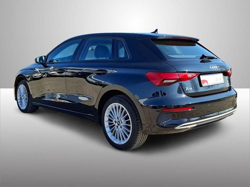 Gebraucht Audi A3 Advanced 116 PS (85 kW) 2024 Mythosschwarz (metallic) Limousine