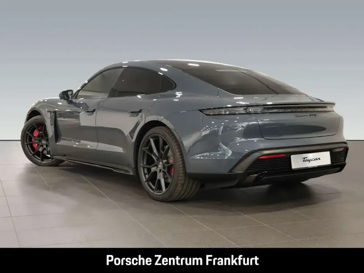 Neu Porsche Taycan GTS 514 kW (700 PS) 2026 Blau Limousine