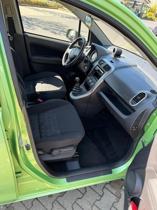 Second-hand Suzuki Splash 65 CP (47 kW) 2008 Verde Hatchback