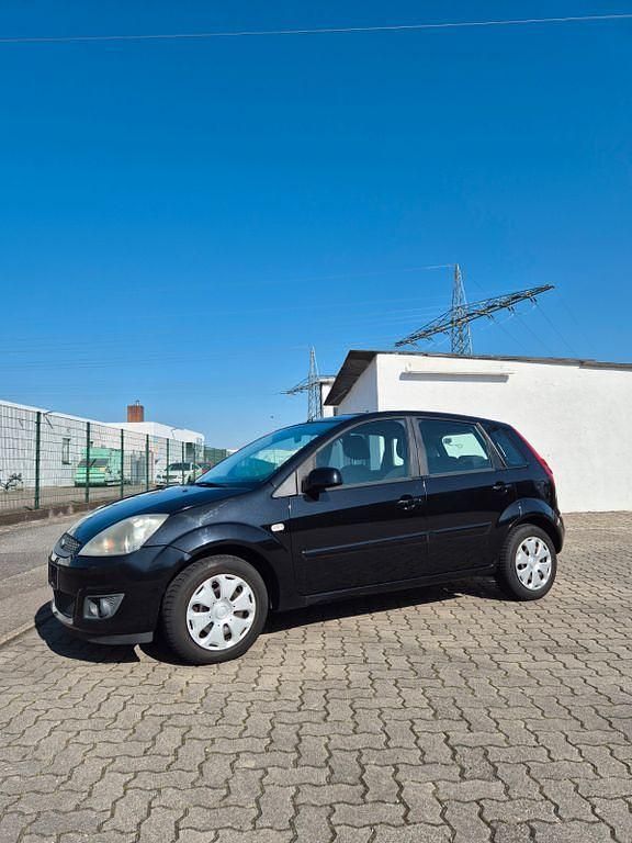 Gebraucht Ford Fiesta Style 80 PS (58 kW) 2008 Schwarz Kleinwagen