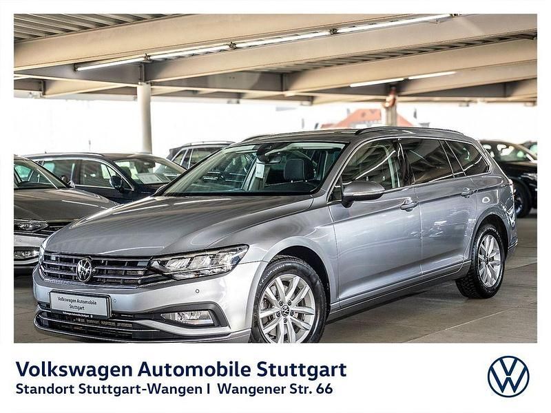 Pyrit silber metallic Gebraucht 2022 VW Passat Business Kombi | 27.730 € (Fairer Preis) - Bild 1/4