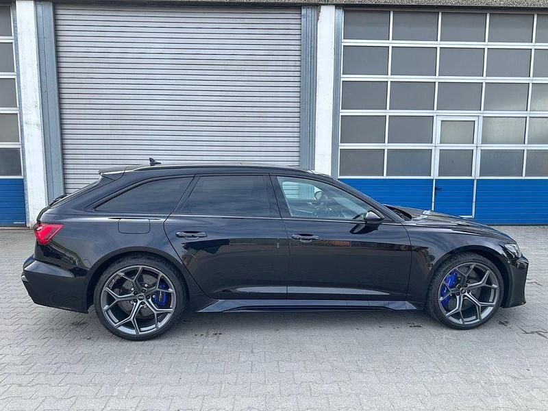 Gebraucht Audi RS6 Performance 630 PS (463 kW) 2025 Schwarz Kombi