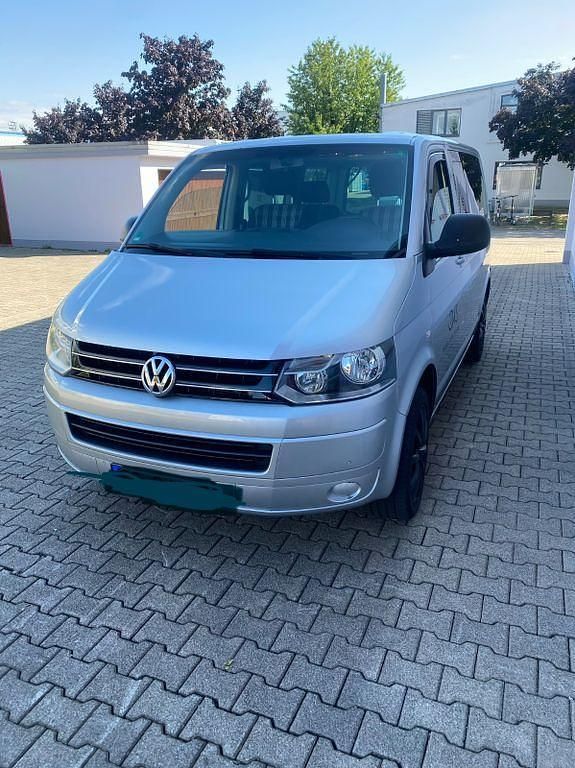 Gebraucht VW T5 190 PS (139 kW) 2015 Silber Van