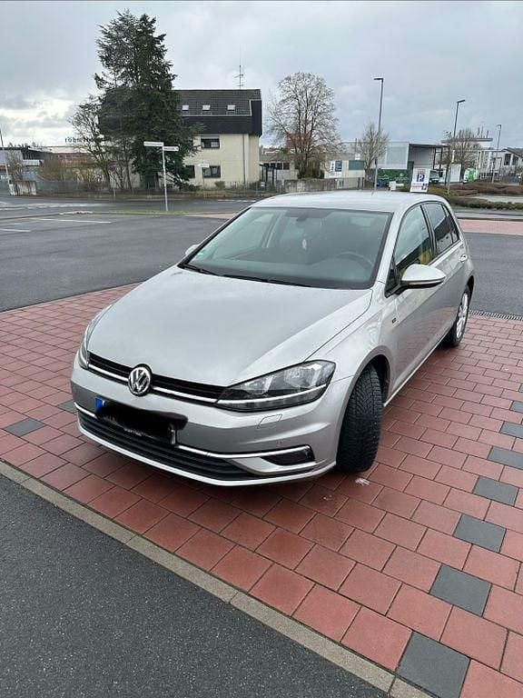 Gebraucht VW Golf VII Join 116 PS (85 kW) 2019 Silber Limousine