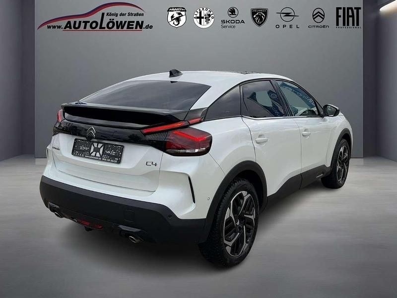 Gebraucht Citroën C4 PureTech 131 PS (96 kW) 2023 Perlmuttweiss/perlm Kleinwagen