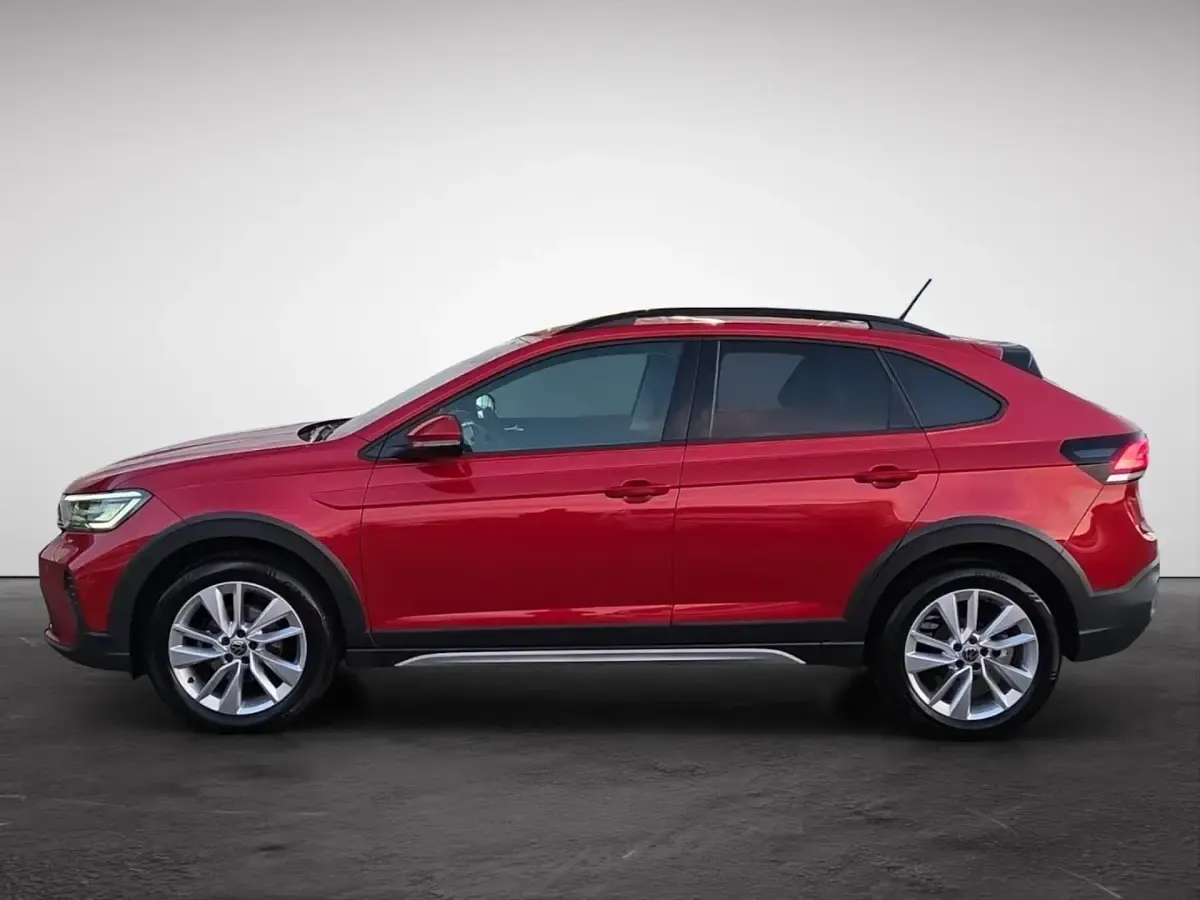 Gebraucht VW Taigo Life 116 PS (85 kW) 2025 Rot (kings red metallic) SUV