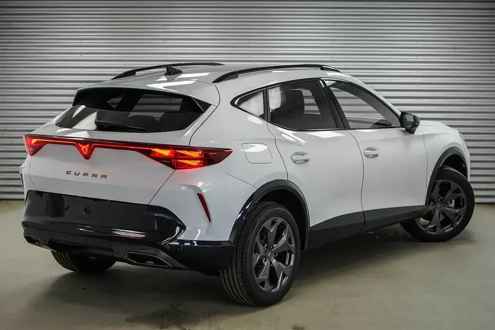 Nowe Cupra Formentor 150 KM (110 kW) 2026 Biały SUV