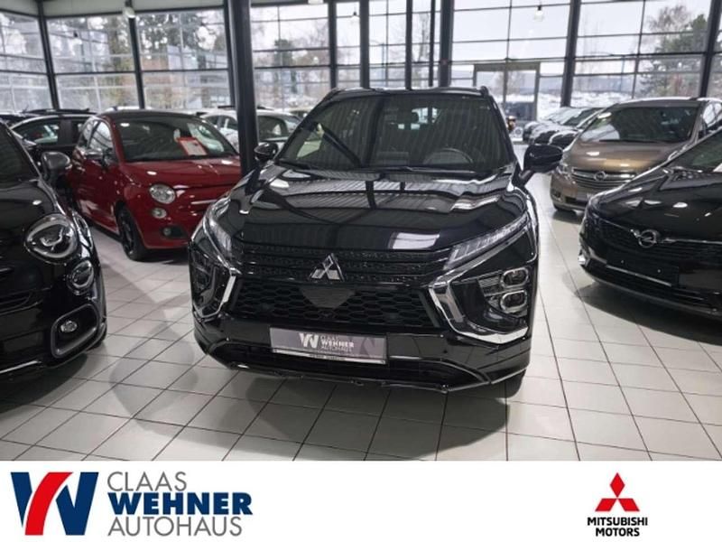 Gebraucht Mitsubishi Eclipse Cross Plus 188 PS (138 kW) 2022 P) (schwarz SUV