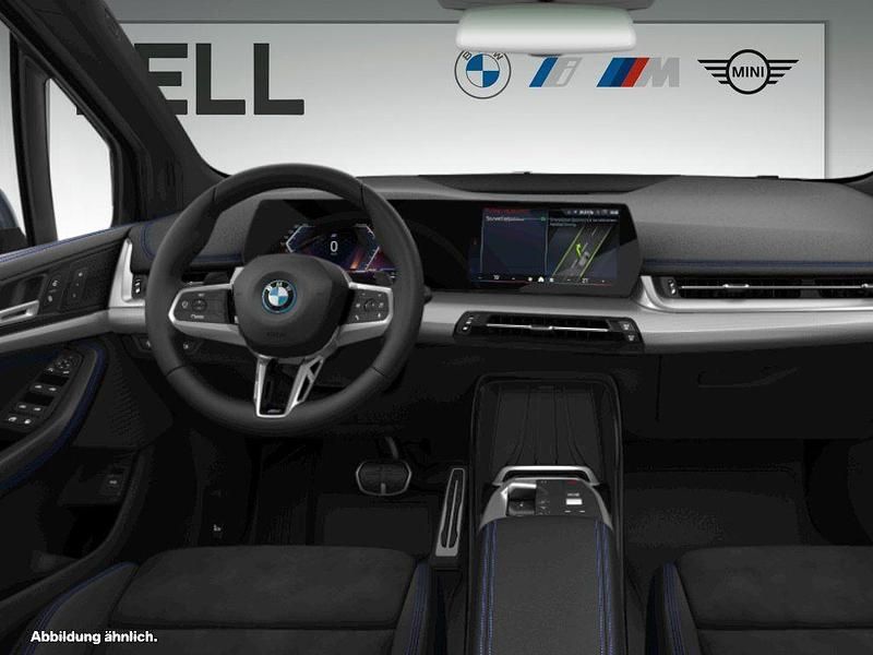 Gebraucht BMW 230e Active Tourer M Sport 150 PS (110 kW) 2023 Grau Van / Kleinbus
