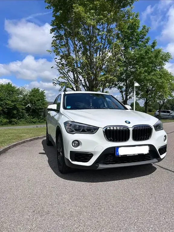 Gebraucht BMW X1 140 PS (102 kW) 2019 Weiß SUV