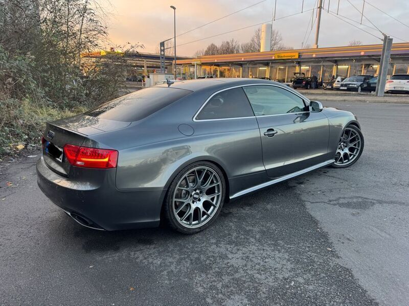 Gebraucht Audi RS5 Sport 450 PS (330 kW) 2014 Grau Coupé