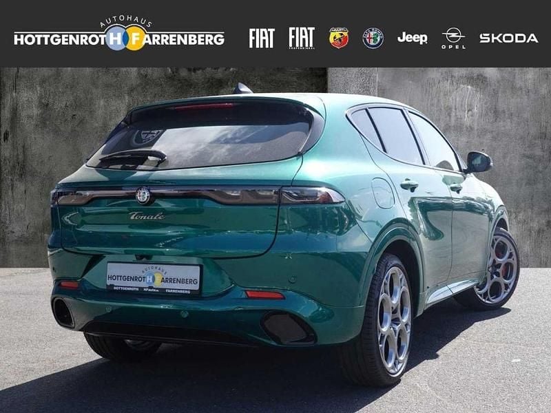 Neu Alfa Romeo Tonale Veloce 160 PS (117 kW) 2025 Grün SUV