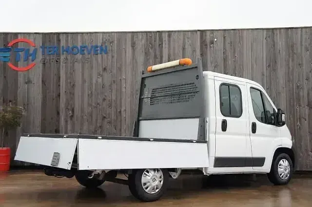 Gebraucht Peugeot Boxer 131 PS (96 kW) 2013 Weiss Van