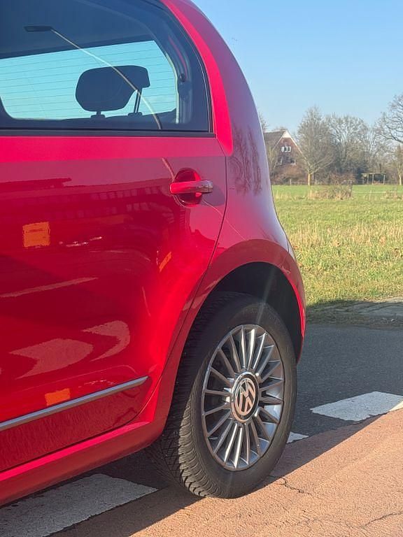 Gebraucht VW up! 68 PS (50 kW) 2014 Rot Kleinwagen
