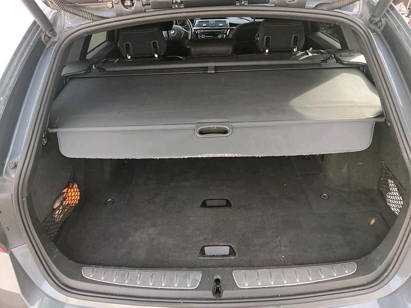 Gebraucht BMW 320 190 PS (139 kW) 2018 Andere farben Kombi