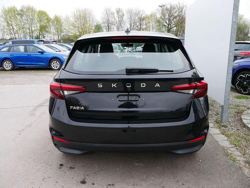 Neu Skoda Fabia Selection 2026 Blackmagic perleffekt Kleinwagen