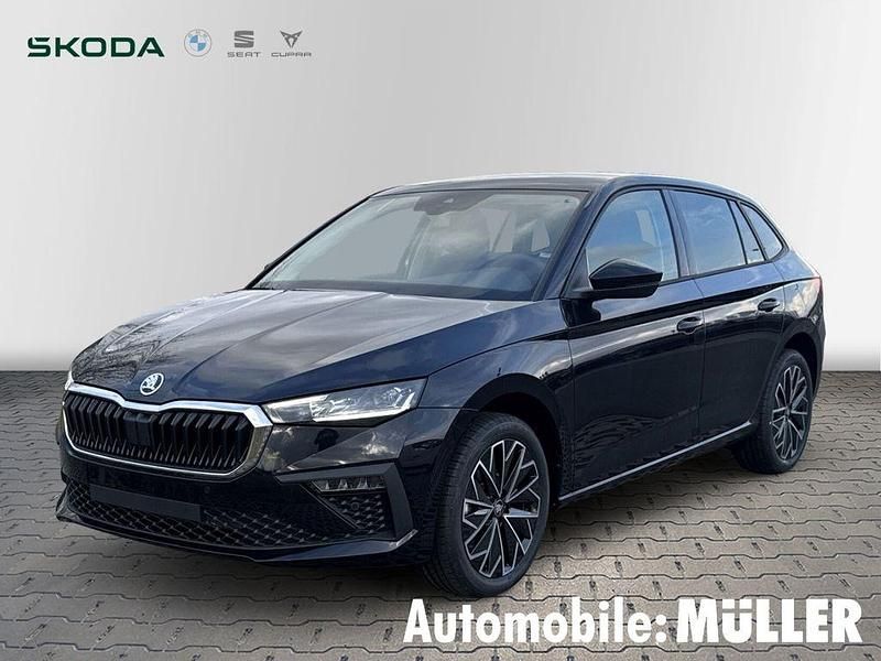 Schwarzmagic perleffekt Neu 2025 Skoda Scala Tour Kleinwagen | 29.280 € (Teuer) - Bild 1/4