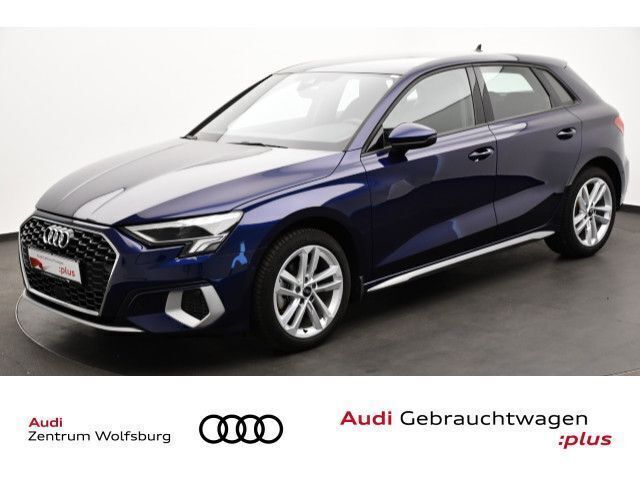 Navarrablau metallic (metallic) Gebraucht 2023 Audi A3 Sportback Advanced Limousine | 26.990 € (Superpreis) - Bild 1/4
