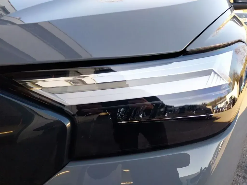 Gebraucht Audi Q4 e-tron Sport 219 kW (299 PS) 2023 Grau SUV