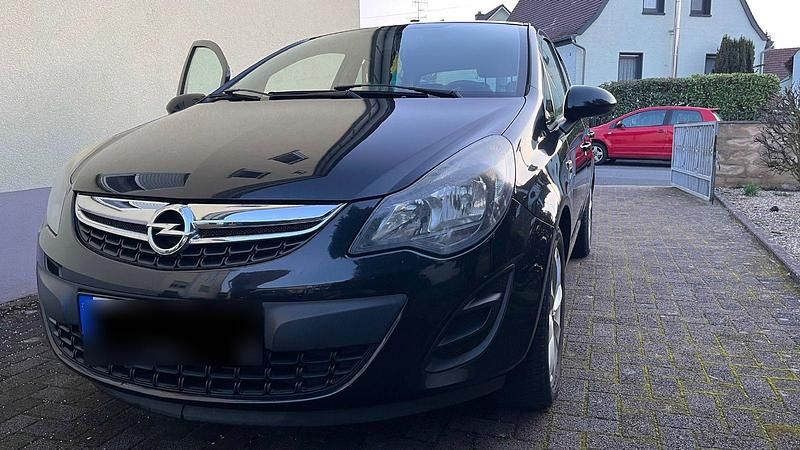 Gebraucht Opel Corsa 87 PS (63 kW) 2014 Schwarz Kleinwagen