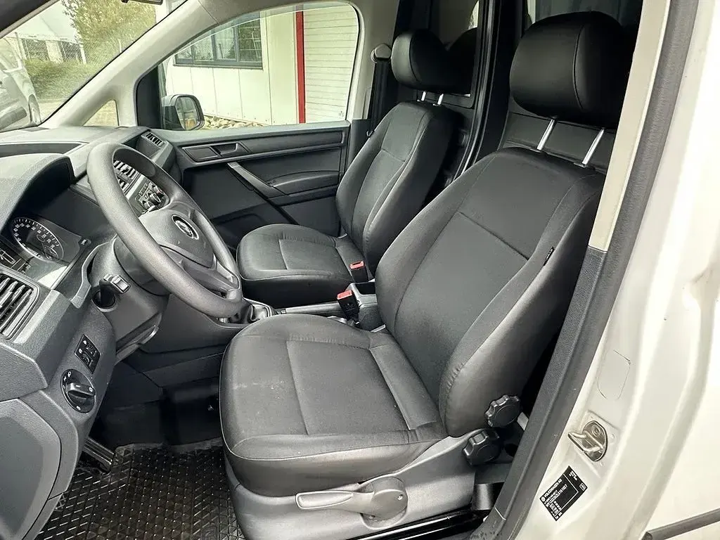 Gebraucht VW Caddy 122 PS (89 kW) 2020 Weiß Van / Kleinbus