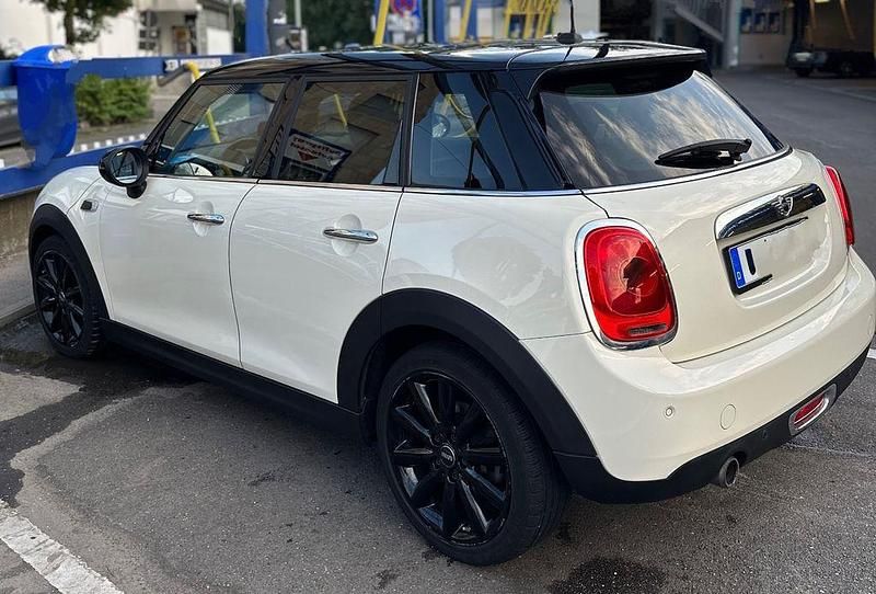 Beige Gebraucht 2015 Mini Cooper Kleinwagen | 12.300 € (Fairer Preis) - Bild 1/4