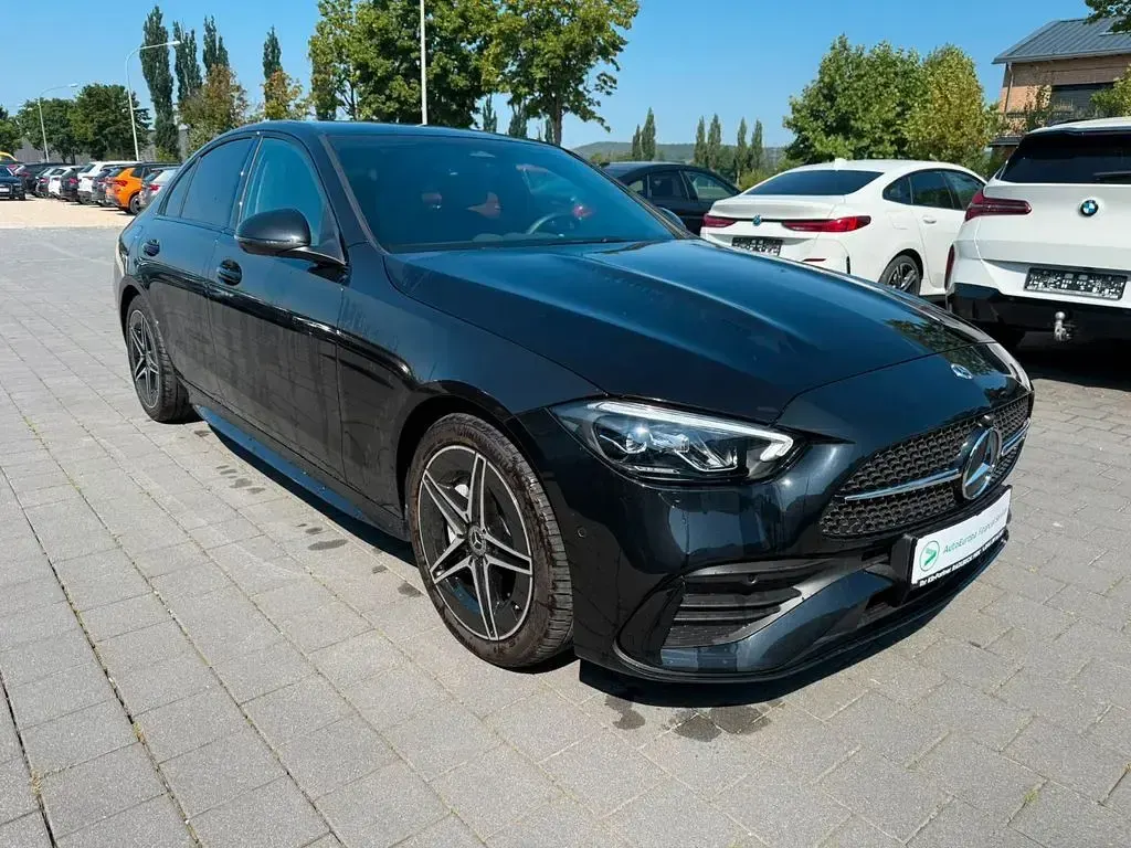 Gebraucht Mercedes C180 AMG line 170 PS (125 kW) 2025 Schwarz Limousine
