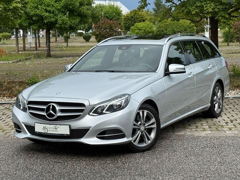 Silber Gebraucht 2014 Mercedes E250 Kombi | 19.980 € (Fairer Preis) - Bild 1/4