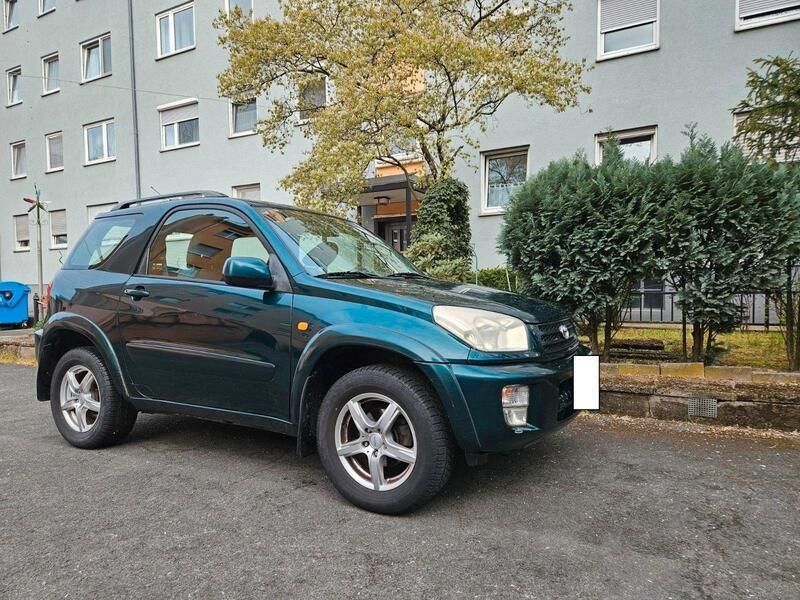 Grün Gebraucht 2001 Toyota RAV4 SUV | 2.850 € (Guter Preis) - Bild 1/4