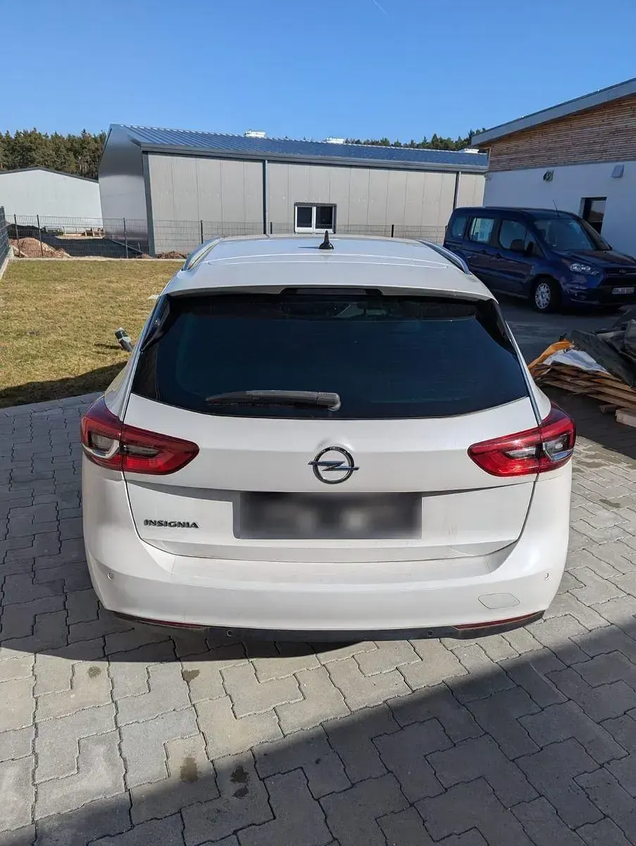 Gebraucht Opel Insignia Innovation 136 PS (100 kW) 2019 Weiß Kombi