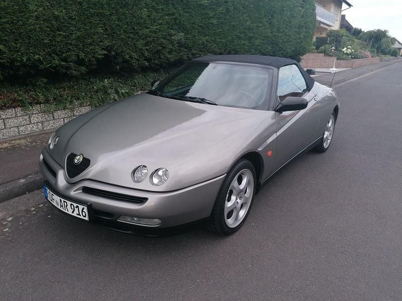 Gebraucht Alfa Romeo Spider 150 PS (110 kW) 1997 Cabrio
