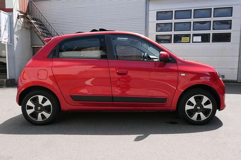 Gebraucht Renault Twingo Liberty 71 PS (52 kW) 2015 Dezirrot metallic Kleinwagen