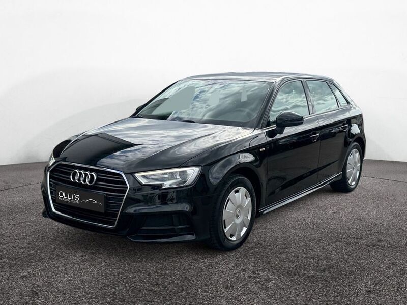 Schwarz Gebraucht 2017 Audi A3 Sportback S-Line Limousine | 8.999 € (Superpreis) - Bild 1/4