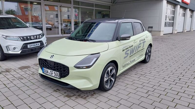 Gelb Gebraucht 2024 Suzuki Swift Comfort+ Limousine | 19.900 € (Etwas zu teuer) - Bild 1/4