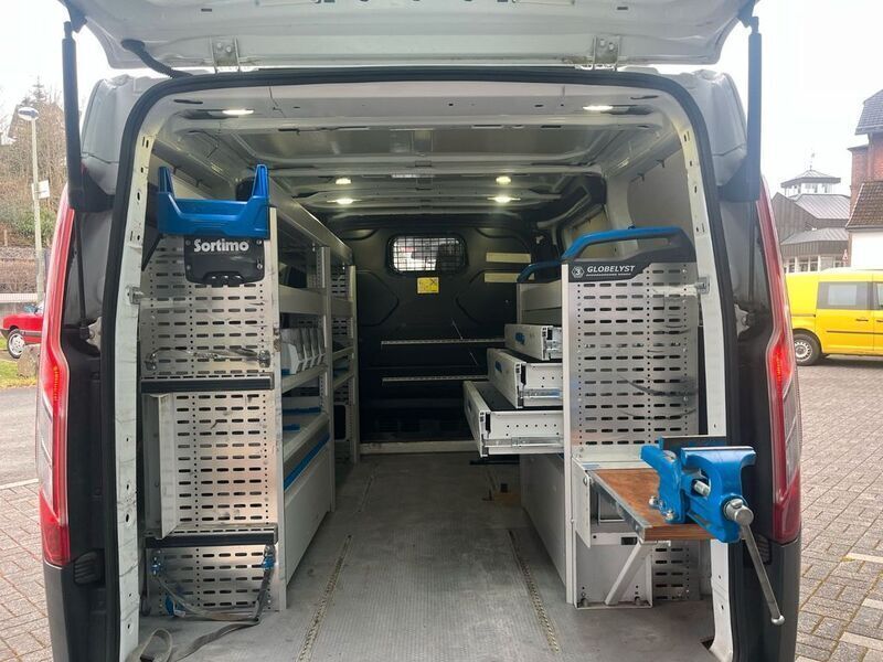 Weiß Gebraucht 2016 Ford Transit Custom Van / Kleinbus | 9.450 € - Bild 1/4