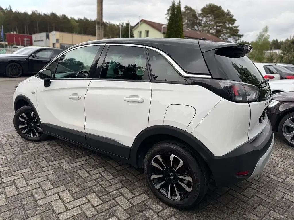 Używany Opel Crossland 131 KM (96 kW) 2024 Biały SUV