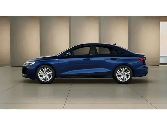 Gebraucht Audi A3 Ambiente 116 PS (85 kW) 2026 Navarrablau metallic Limousine