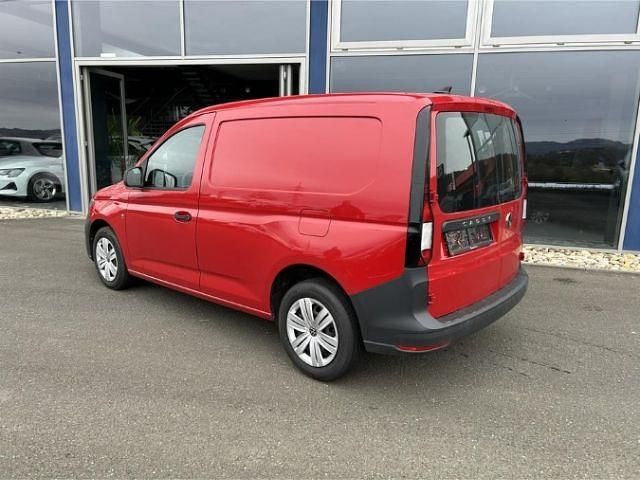 Gebraucht VW Caddy 122 PS (89 kW) 2022 Rot Van / Kleinbus