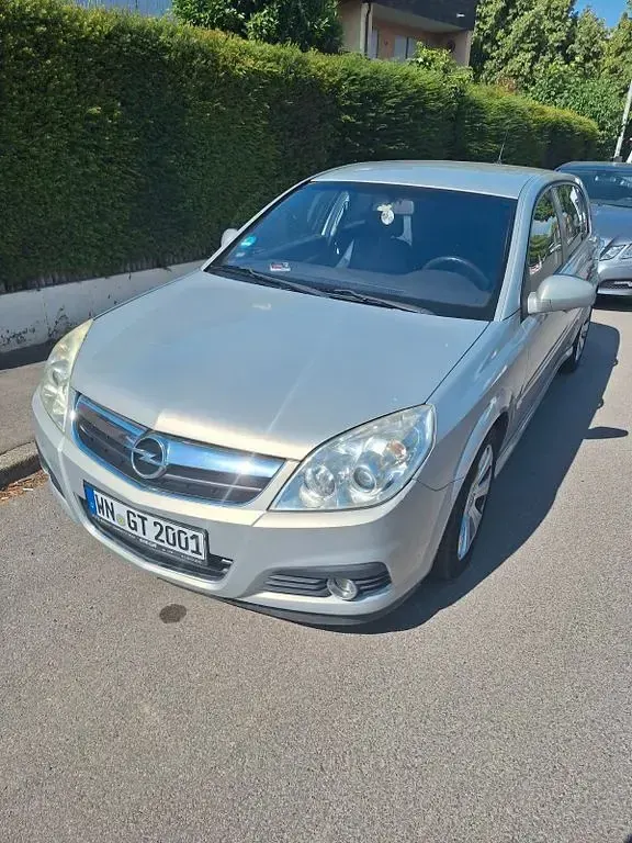 Gebraucht Opel Signum Cosmo 140 PS (102 kW) 2008 Grau Kleinwagen