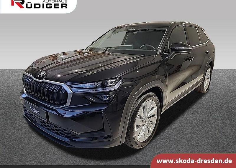 Schwarz Neu 2025 Skoda Kodiaq Selection SUV | 47.990 € (Teuer) - Bild 1/4