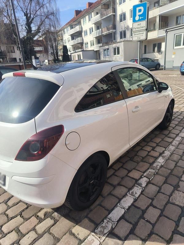 Gebraucht Opel Corsa OPC 100 PS (73 kW) 2013 Weiß Kleinwagen