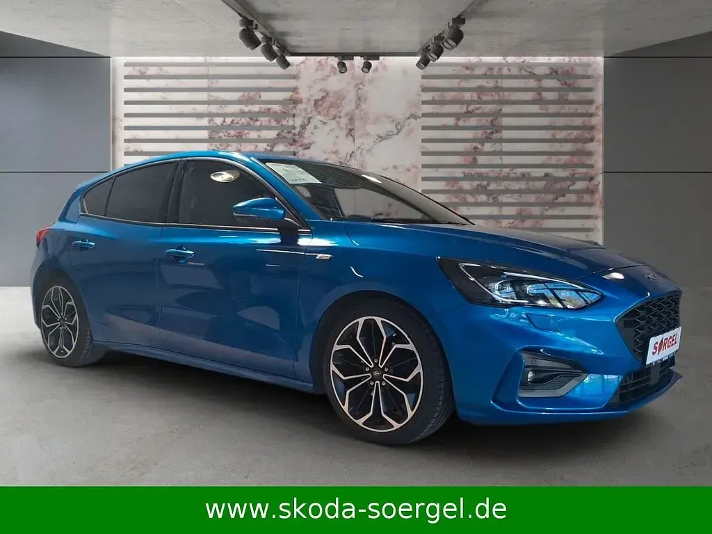 Gebraucht Ford Focus ST-Line 125 PS (91 kW) 2019 Blau Limousine