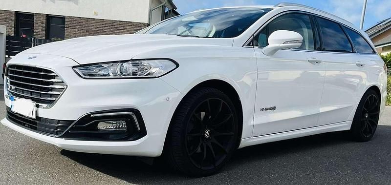 Gebraucht Ford Mondeo 188 PS (138 kW) 2019 Weiß Kombi