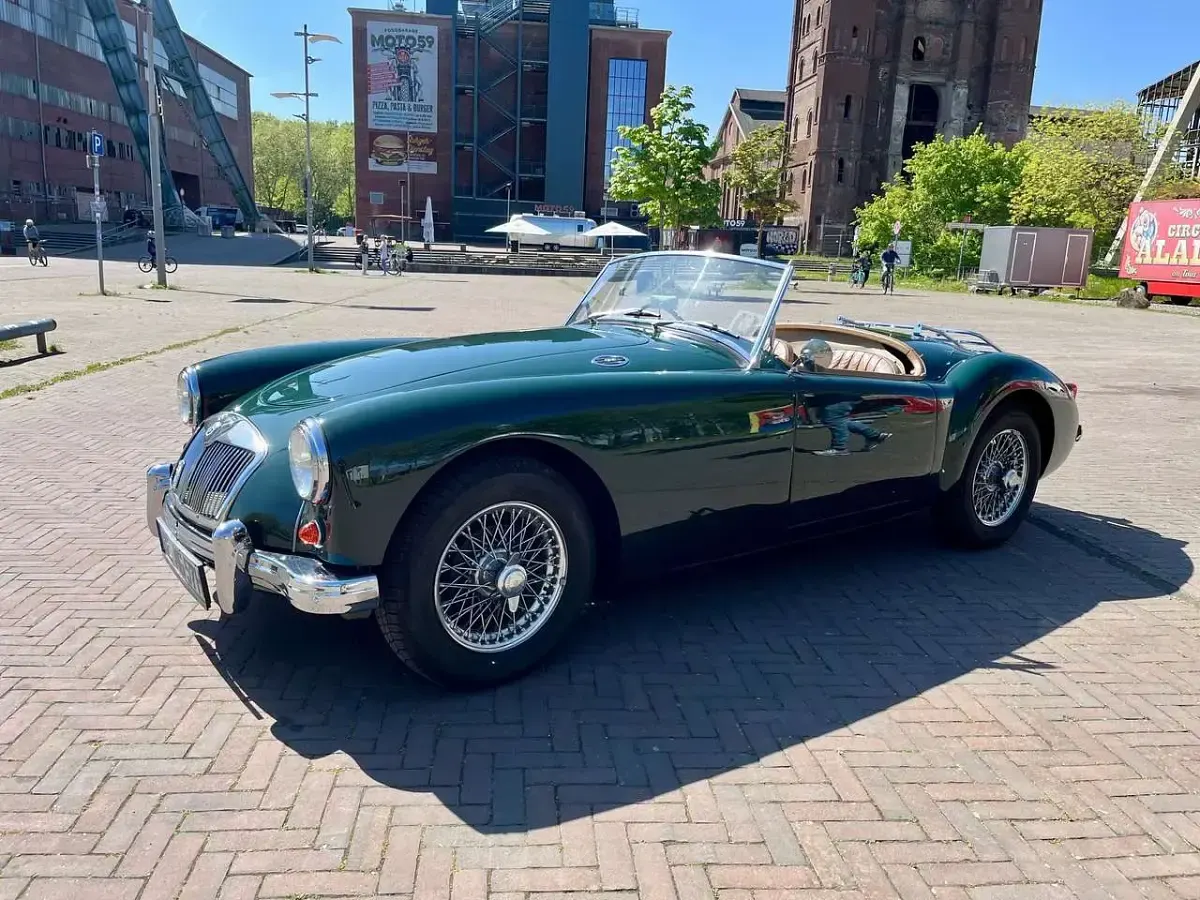 Używany MG MGA 74 KM (54 kW) 1957 Zielony Kabriolet