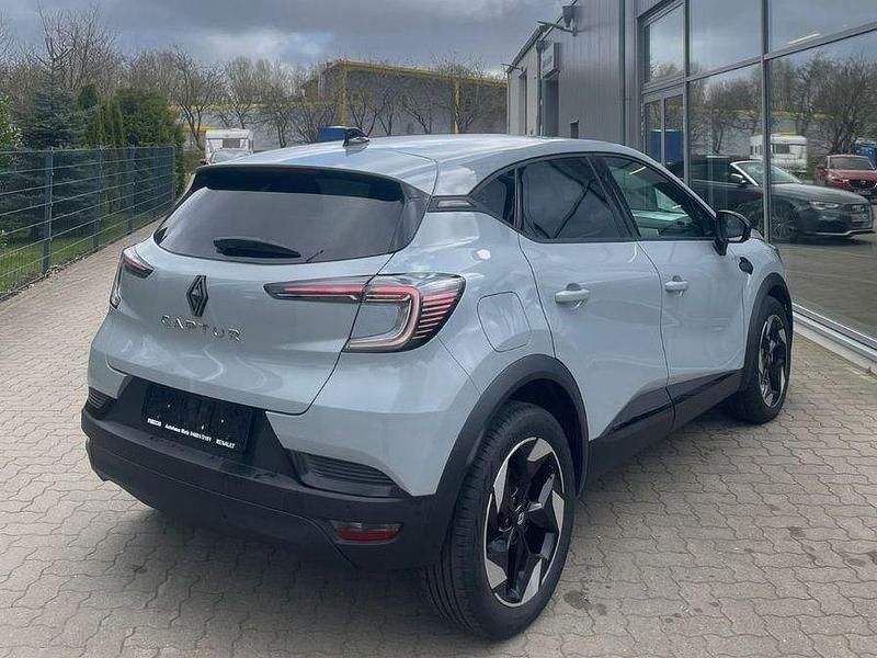 Gebraucht Renault Captur Techno 158 PS (116 kW) 2025 Grau SUV