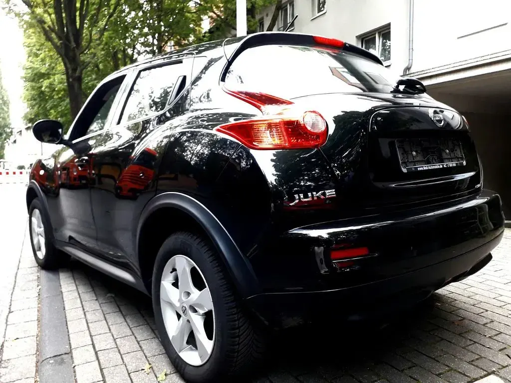 Gebraucht Nissan Juke 94 PS (69 kW) 2013 Schwarz SUV