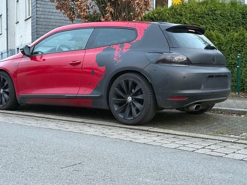 Gebraucht VW Scirocco 122 PS (89 kW) 2011 Rot Coupé