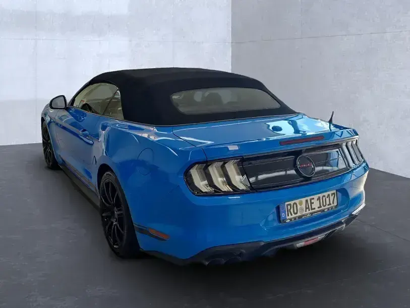 Gebraucht Ford Mustang GT Convertible 449 PS (330 kW) 2024 Grabber blue (blau) Cabrio