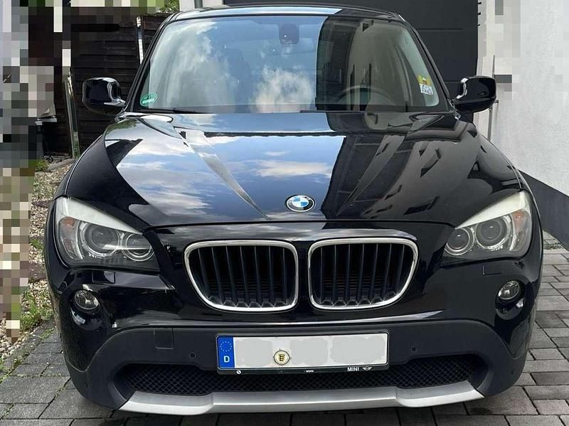 Schwarz Gebraucht 2010 BMW X1 SUV | 8.000 € (Guter Preis) - Bild 1/4